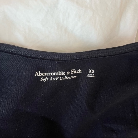 Abercrombie Black Long Sleeve Double-Layered Seamless Fabric Bodysuit - Picture 4 of 4